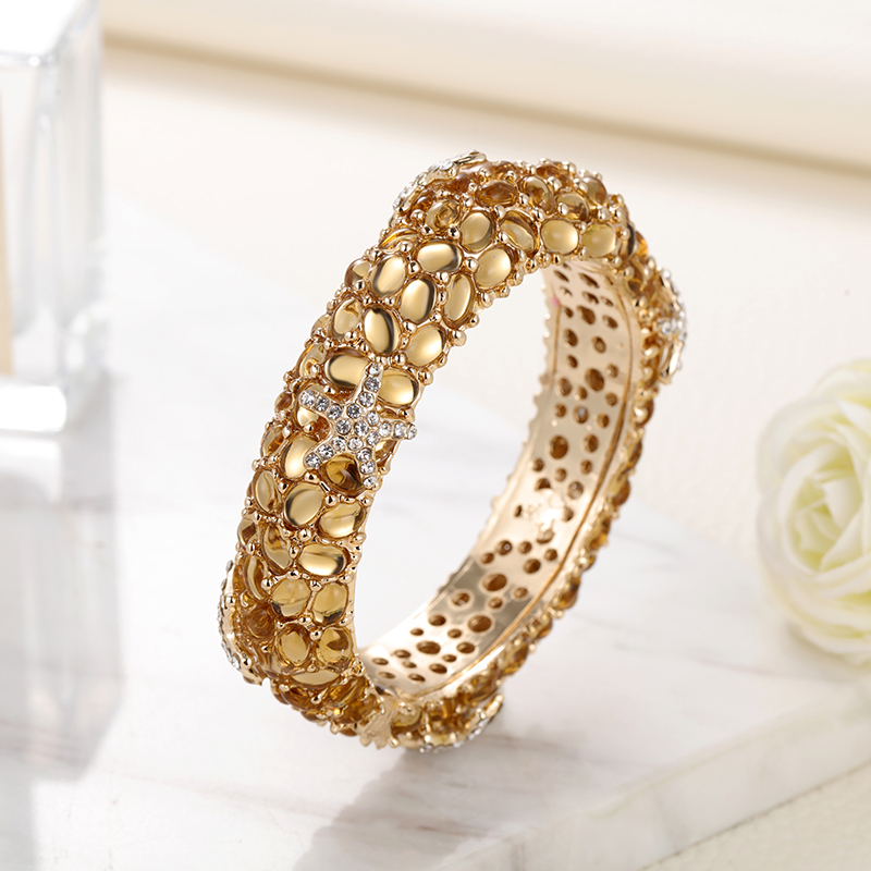 Sally's Paradise Christmas gif - Paradise Jewelry & Watches Llc Photos ulasan dan harga